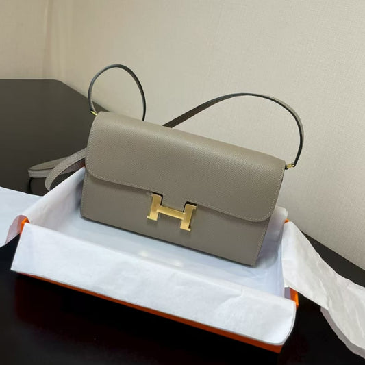 Hermès Constance Large Calfskin Wallet with Gold Hardware – Pre-Owned Authentic