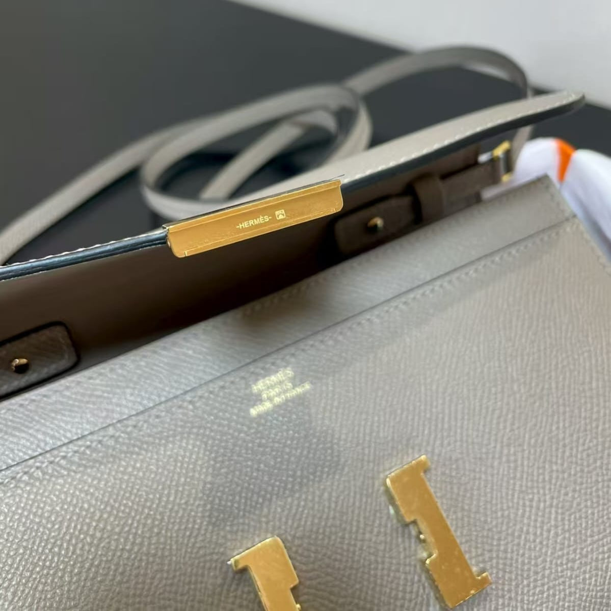 Hermès Constance Large Calfskin Wallet with Gold Hardware – Pre-Owned Authentic