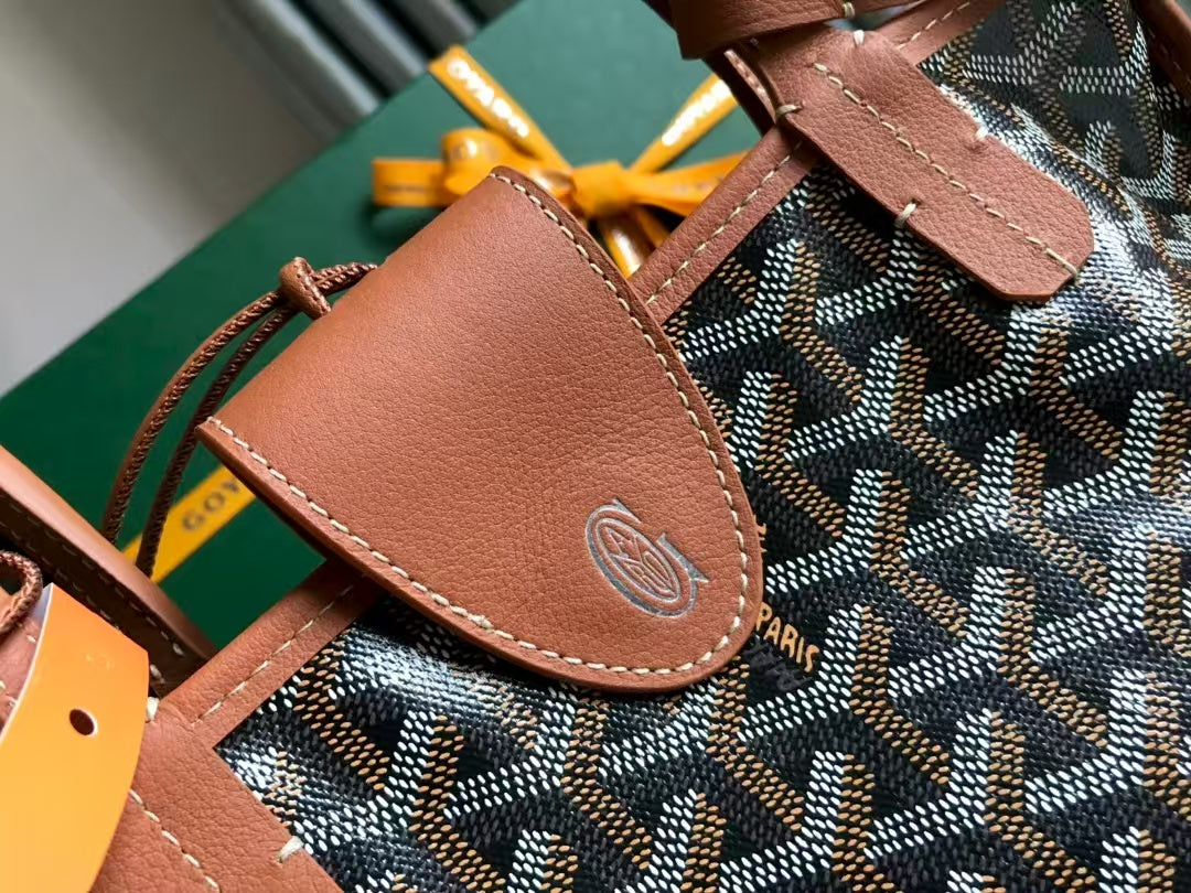 Goyard Anjou Mini Tote in Black and Tan – Pre-Owned Authentic