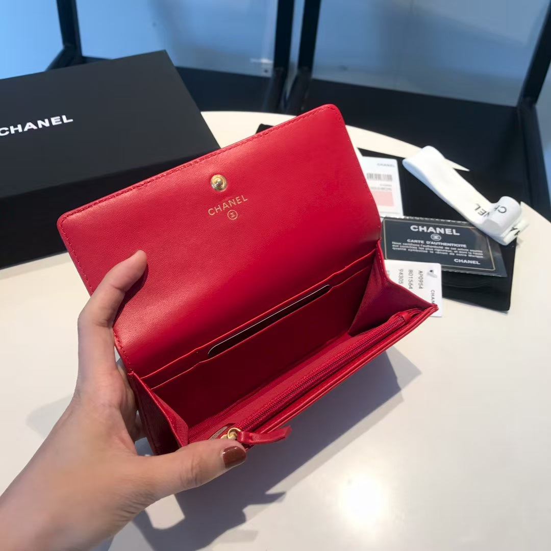 Chanel 19 Quilted Flap Wallet in Red Goatskin with Aged Brass CC – Pre-Owned Authentic