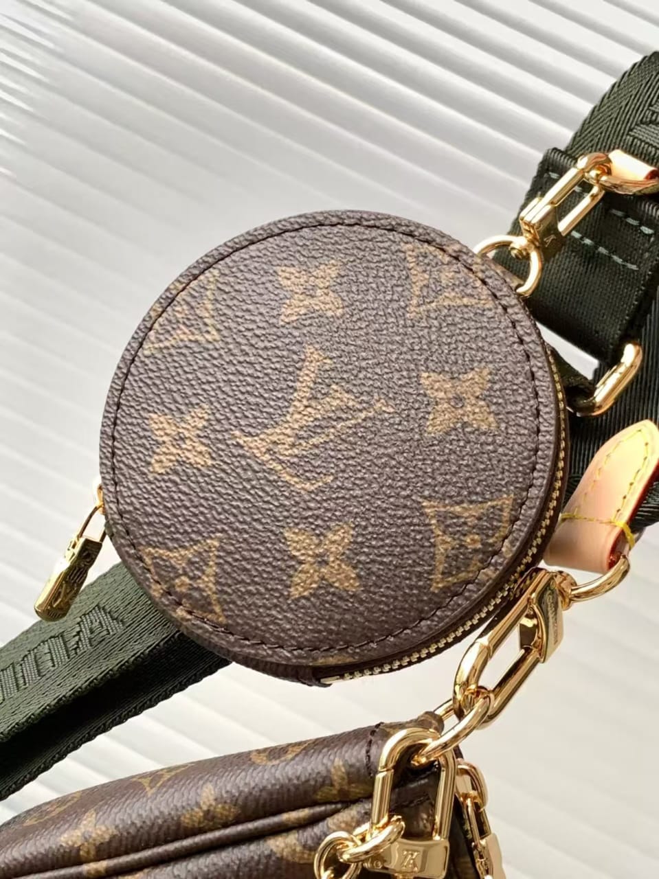 Pre-Owned Authentic Louis Vuitton Multi Pochette Accessoires