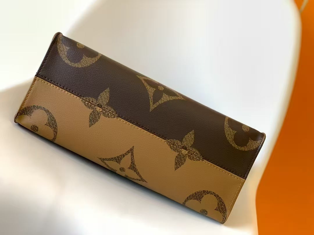 Pre-Owned Authentic Louis Vuitton OnTheGo MM
