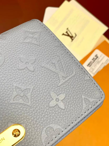 M46919 Pre-Owned Authentic Louis Vuitton Wallet On Chain Ivy Blue with Authentic RFID Tag