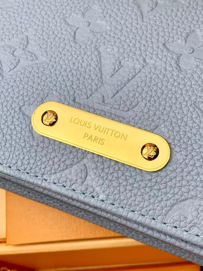 M46919 Pre-Owned Authentic Louis Vuitton Wallet On Chain Ivy Blue with Authentic RFID Tag