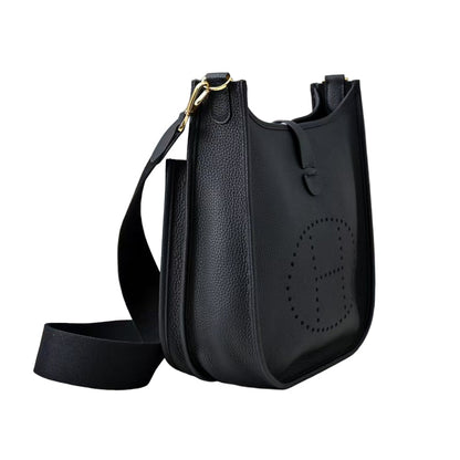 Pre-Owned Authentic - Hermes Evelyne 23  Clemence Black