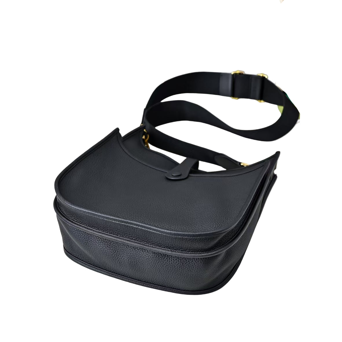 Pre-Owned Authentic - Hermes Evelyne 23  Clemence Black