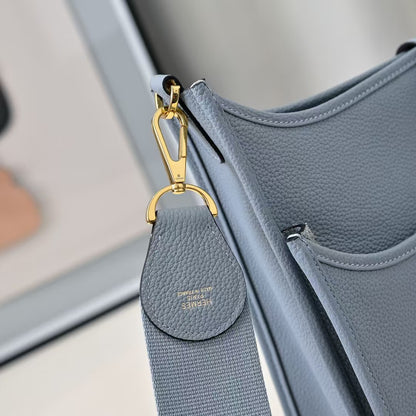 Pre-Owned Authentic Hermes Evelyne 23  Light Blue