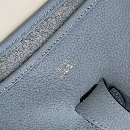 Pre-Owned Authentic Hermes Evelyne 23  Light Blue