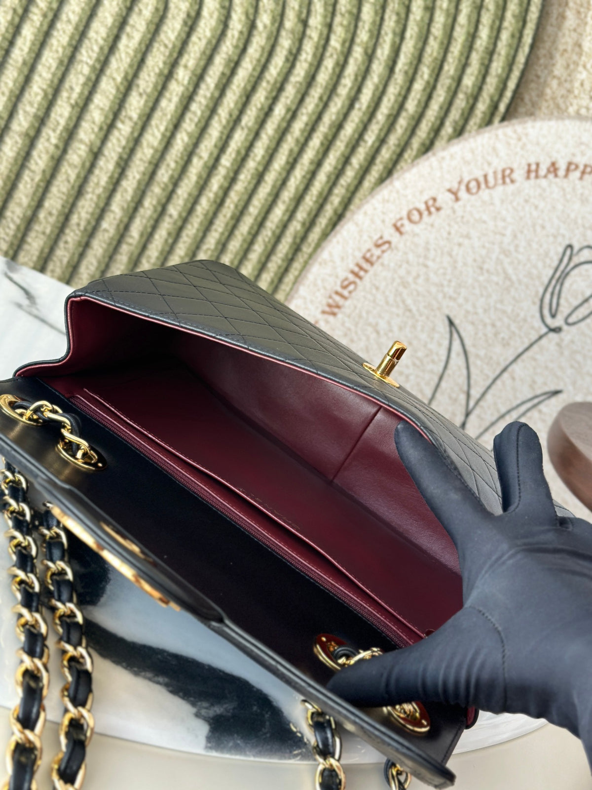 Chanel Vintage Classic Flap Bag interior view