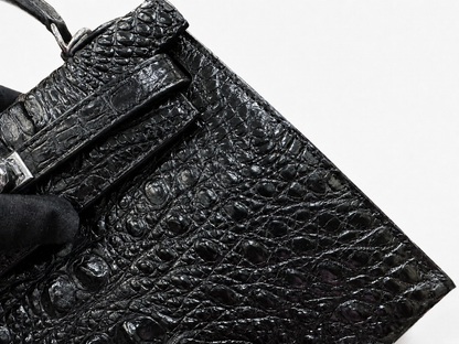 Hermes Kelly 25 Genuine Alligator  Leather - Pre-Owned Authentic