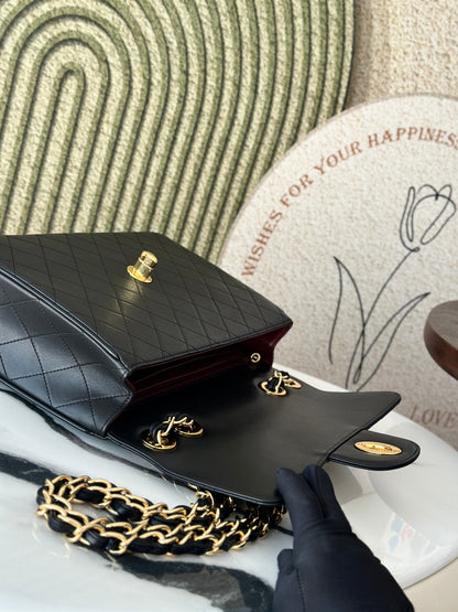 Chanel Vintage Classic Flap Bag leather detail