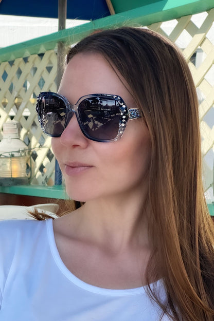 LE192002 BL-B Leah. S Sunglasses