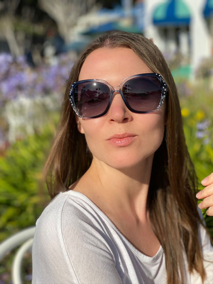 LE192002 BL-B Leah. S Sunglasses